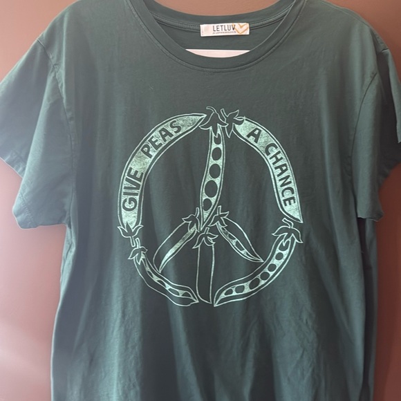 LETLUV for Anthropologie Give Peas a Chance Cotton Tee - Picture 2 of 5